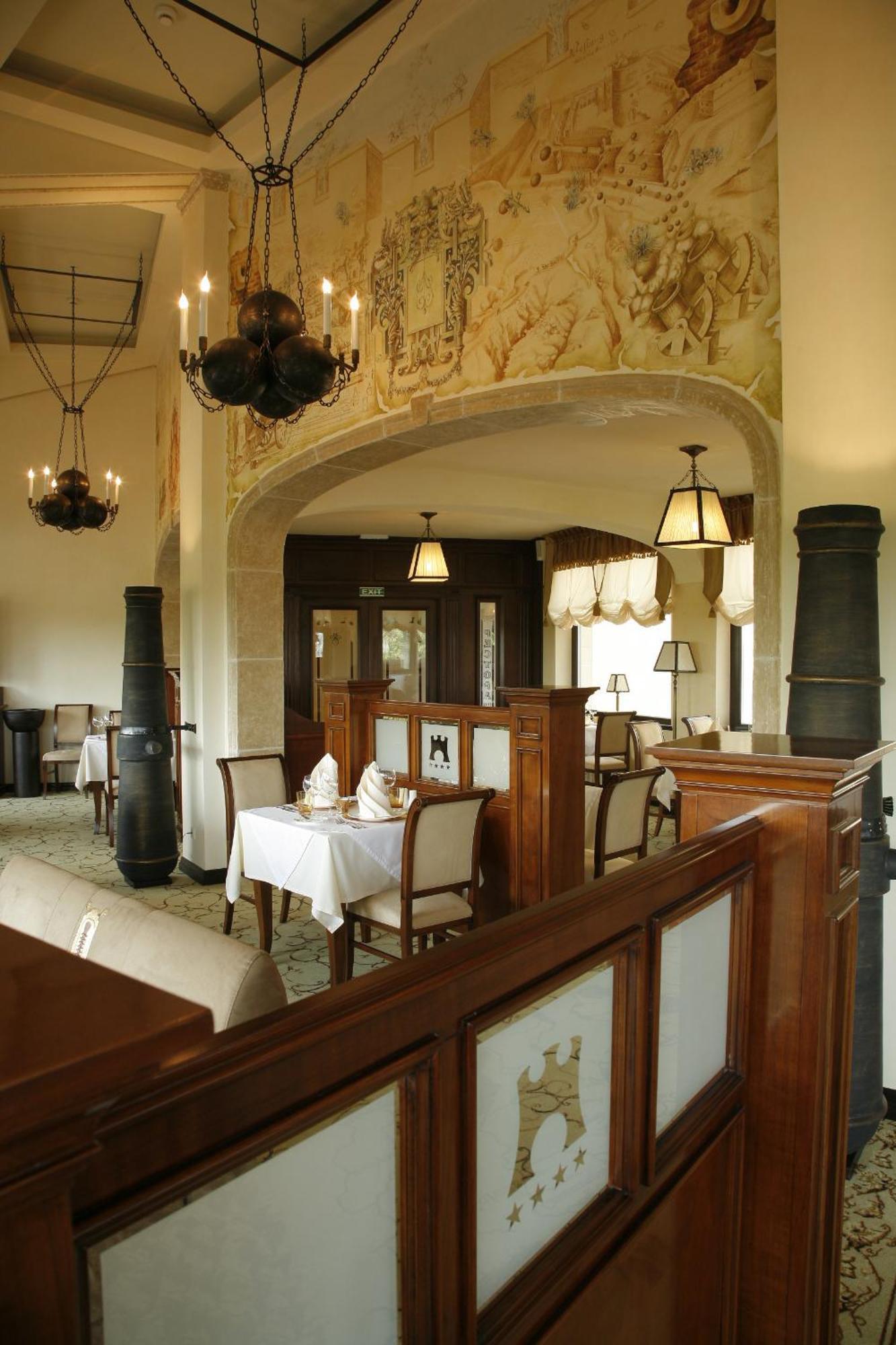 Citadel Gastro Boutique Hotel Lviv Ngoại thất bức ảnh